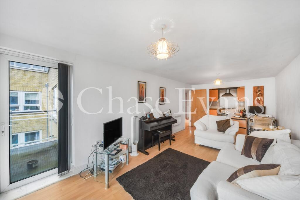 Main image of property: St Davids Square, Isle Of Dogs, London, E14
