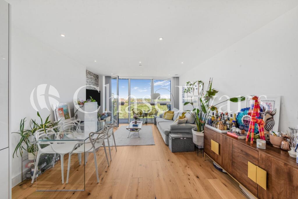 Main image of property: Caxton Street North, Canning Town, London, E16