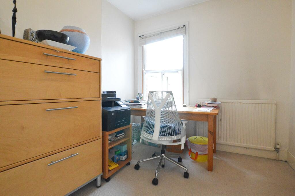 Additional property image - Approach Road, St Albans, AL1