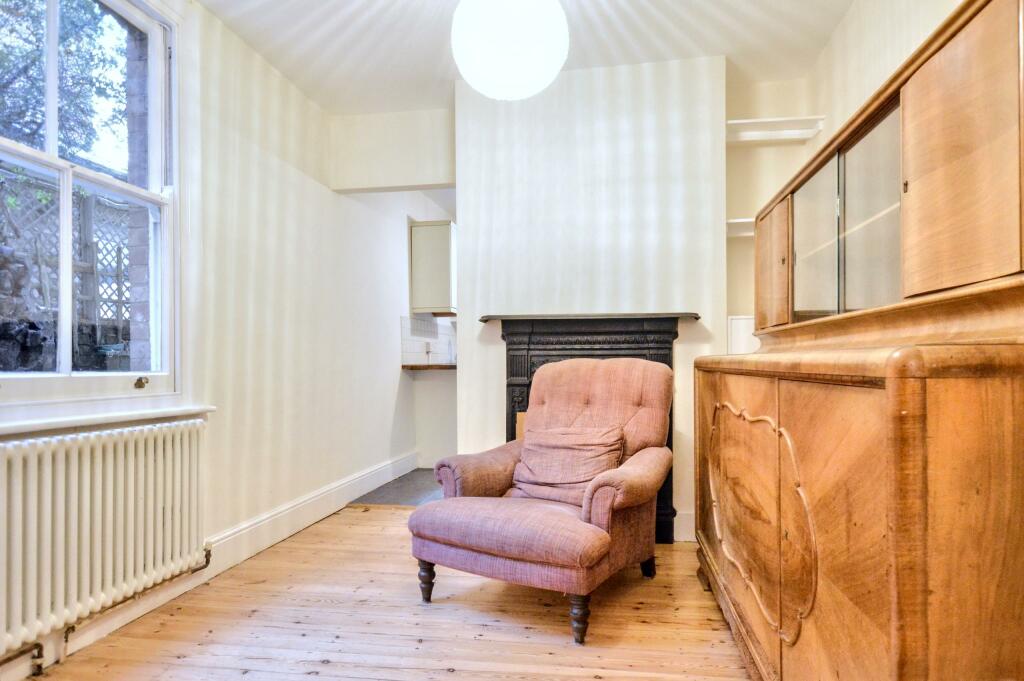 Additional property image - Approach Road, St Albans, AL1