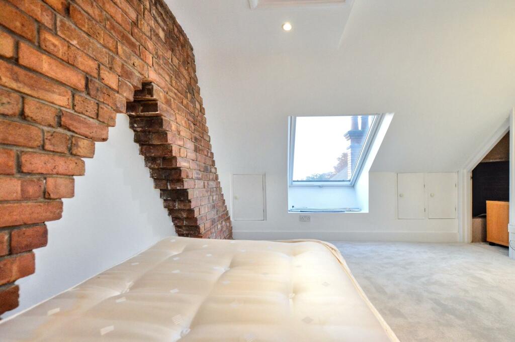 Additional property image - Approach Road, St Albans, AL1