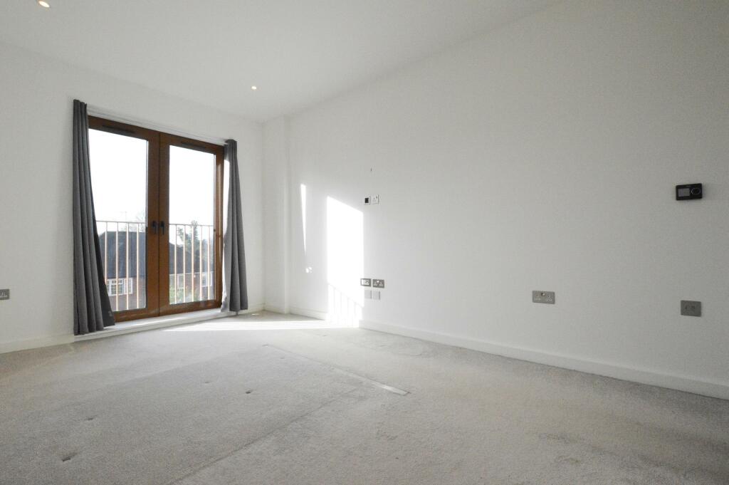 Additional property image - Ziggurat House, St Albans, AL1