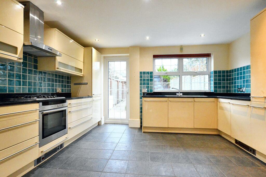 Additional property image - Ramsbury Road, St Albans, AL1