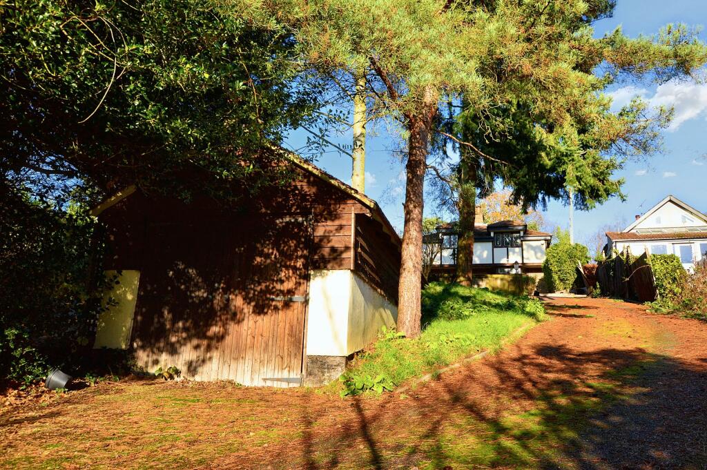 Additional property image - Robbery Bottom Lane, Welwyn, AL6