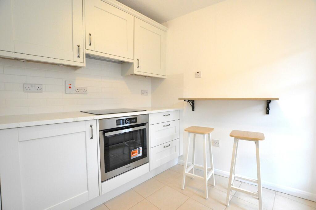 Additional property image - Sopwell Lane, St Albans, AL1