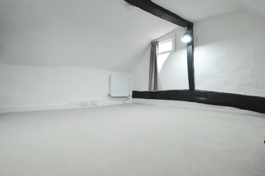 Additional property image - Sopwell Lane, St Albans, AL1