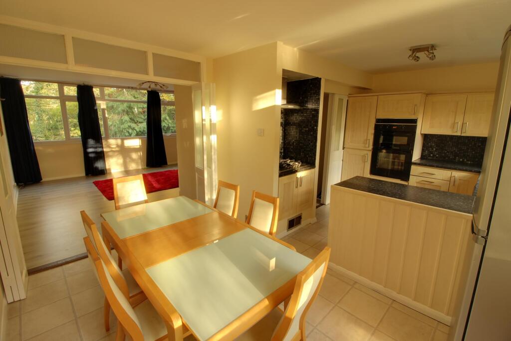 Additional property image - Abbots Park, St Albans, AL1