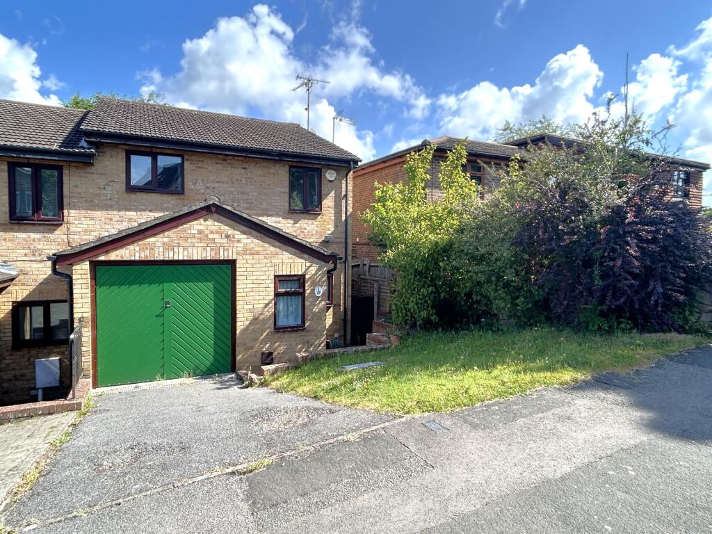 3 bedroom semi-detached house