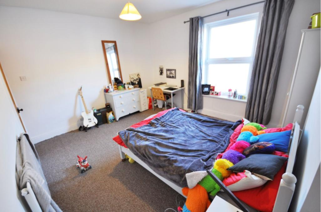 4 bedroom terraced house for rent in Pybus Street, Derby, Derbyshire, DE22