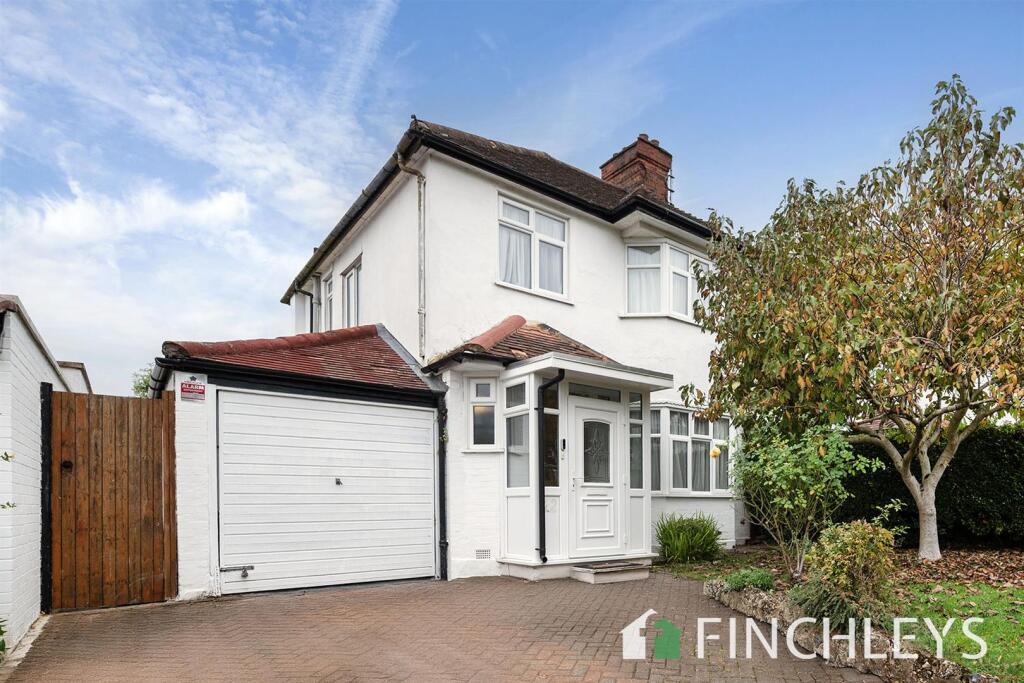 Main image of property: Waverley Grove, Finchley, N3