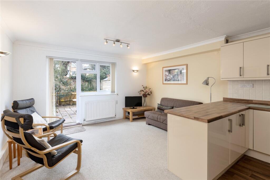 Main image of property: Carlton Drive, London, SW15