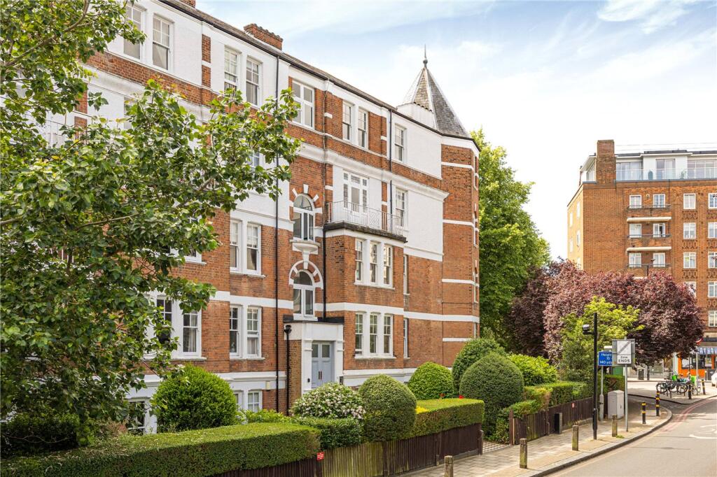 Main image of property: Oakhill Court, Upper Richmond Road, London, SW15