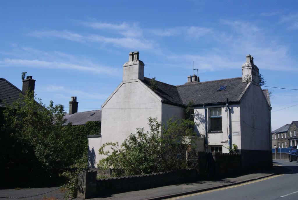 Land for sale in Ala Road, Pwllheli, LL53