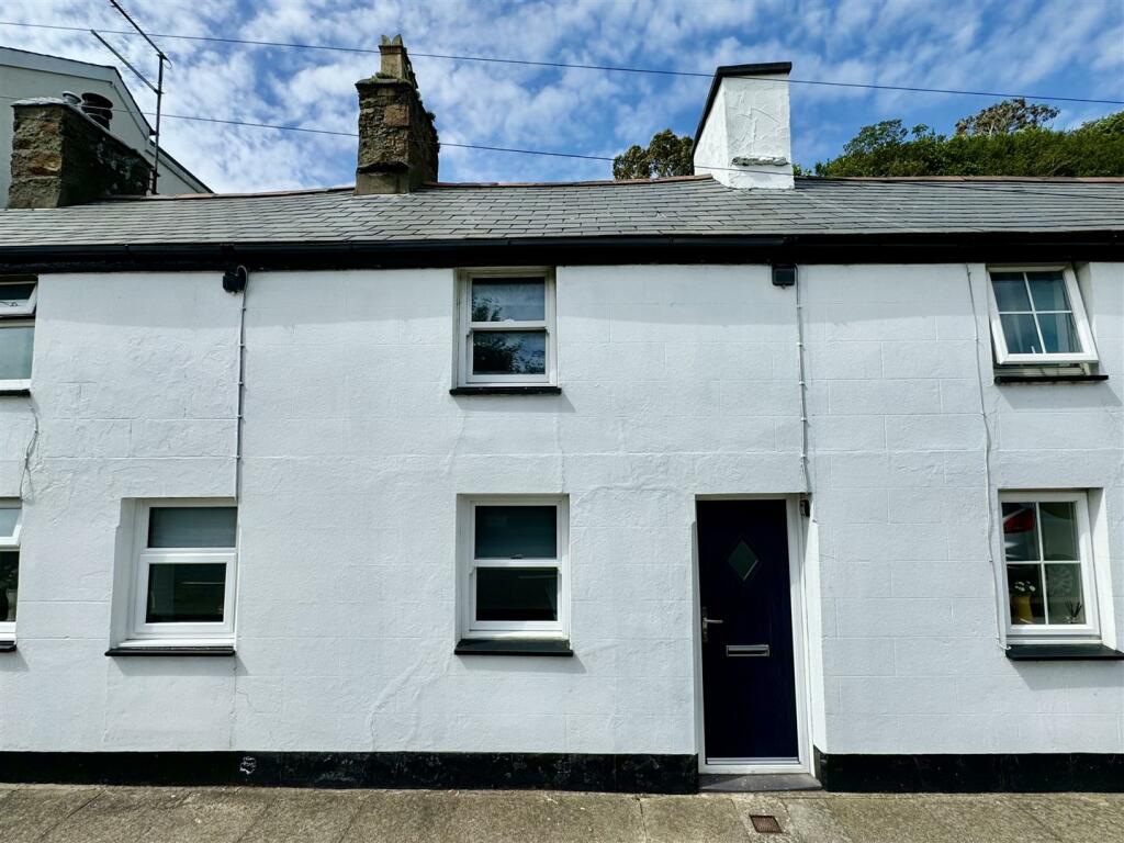 Main image of property: Abererch Road, Pwllheli