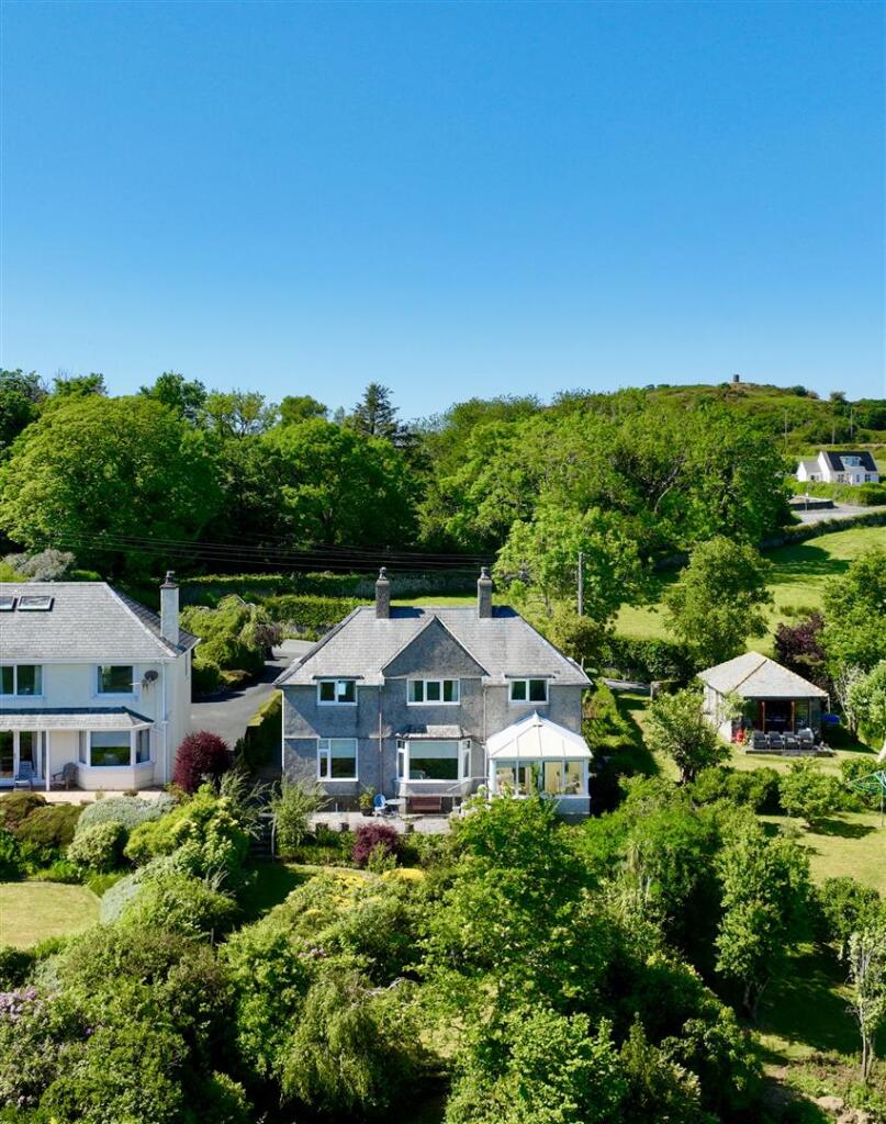 Main image of property: Llwynhudol, Pwllheli