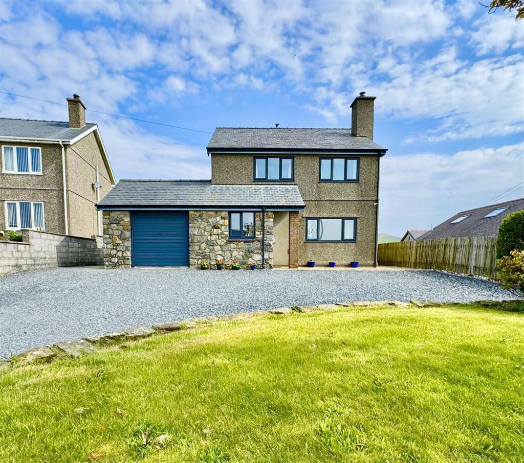 Main image of property: Pencaenewydd, Pwllheli