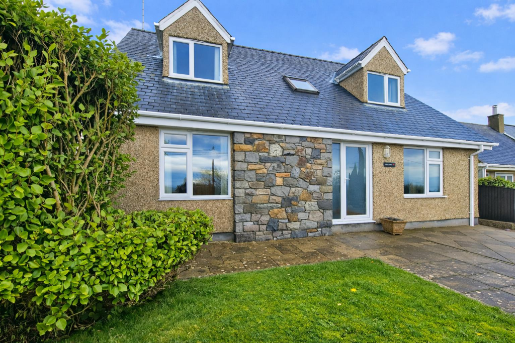 Main image of property: Pistyll