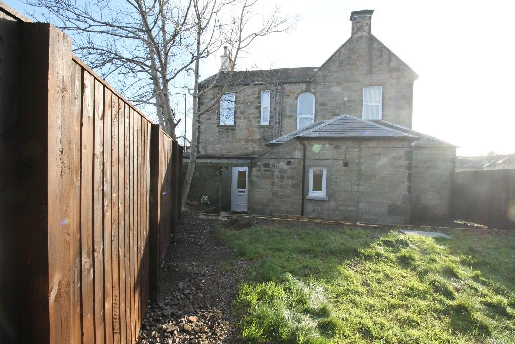 2 bedroom ground floor flat for sale in 26b Duke Street, Denny