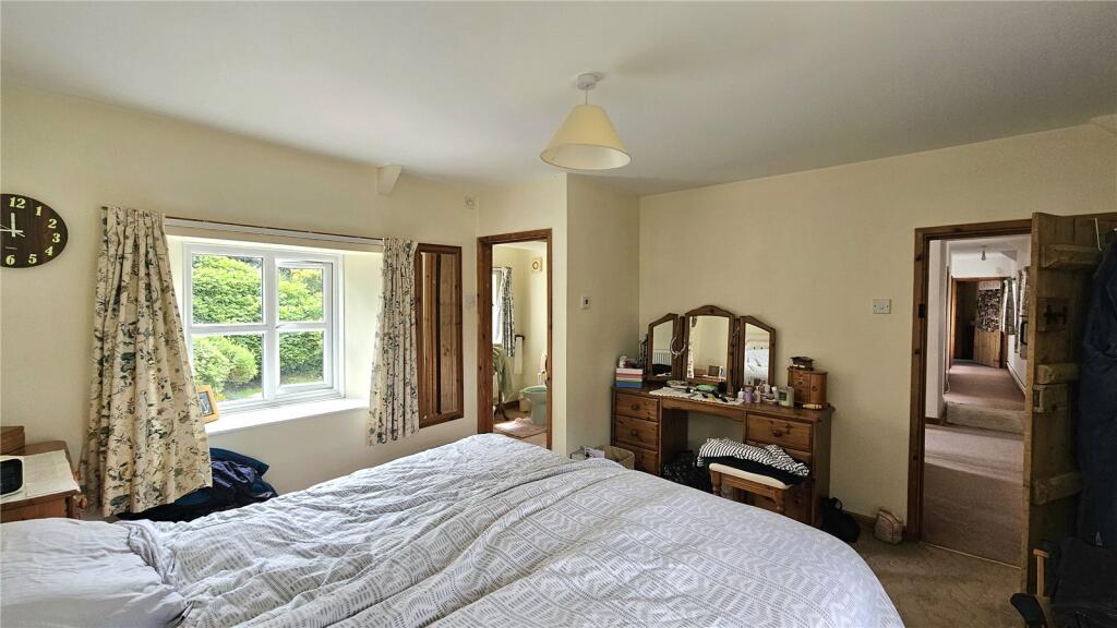 Additional image 8 of Woolston, North Cadbury, Yeovil, Somerset, BA22