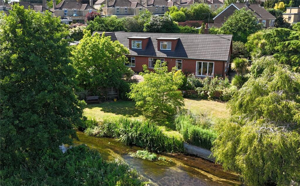 Main image of property: Milford Manor Gardens, Salisbury, Wiltshire, SP1