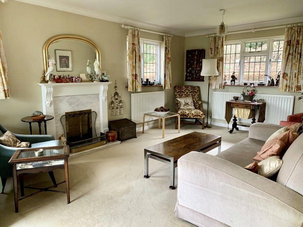 3 bedroom detached house for sale in Knapp Lane, Ampfield, Romsey