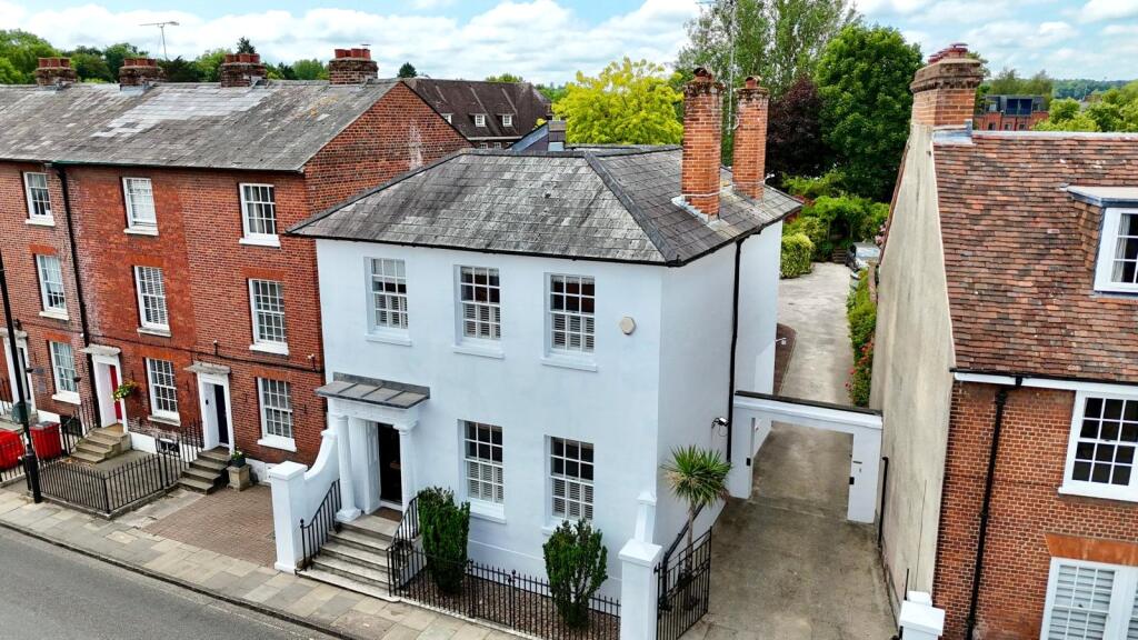 Main image of property: Palmerston Street, Romsey, Hampshire, SO51