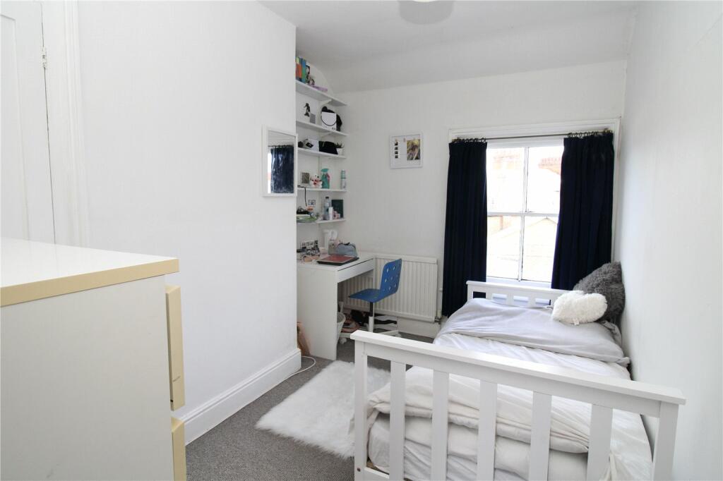 4 bedroom terraced house for sale in Bolton Lane, Ipswich, Suffolk, IP4