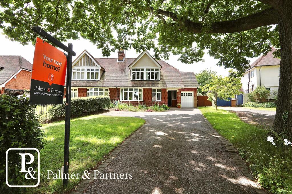 4 bedroom semidetached house for sale in Bucklesham Road, Ipswich