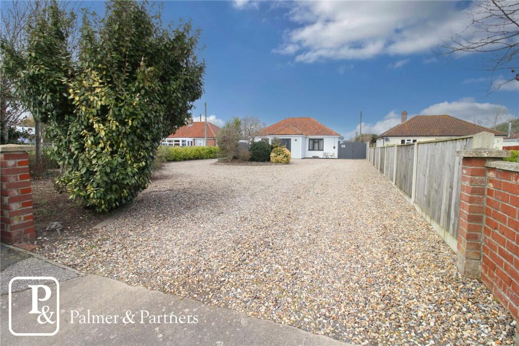 3 bedroom bungalow for sale in Judith Avenue, Knodishall, Saxmundham