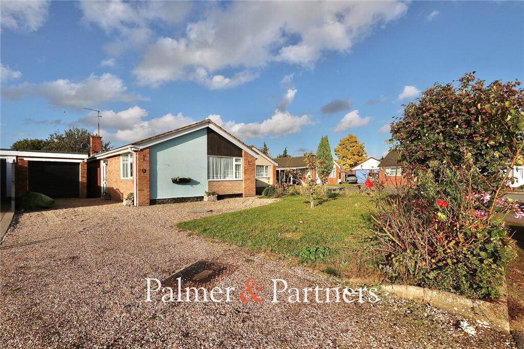 Main image of property: Packard Place, Bramford, Ipswich, Suffolk, IP8