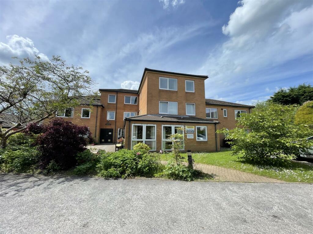 Additional property image - Heol Hir, Llanishen, Cardiff