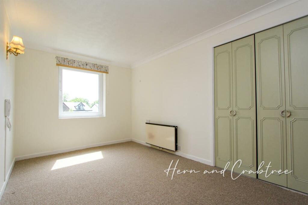 Additional property image - Heol Hir, Llanishen, Cardiff