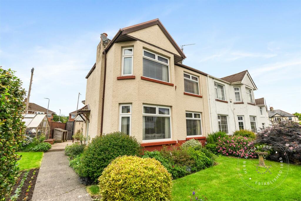 3 bedroom semidetached house for sale in Coed Glas Road, Llanishen