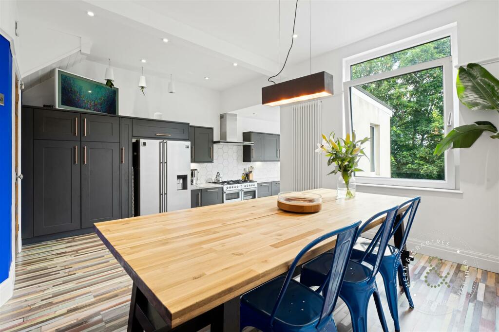 Additional property image - Clodien Avenue, Cardiff