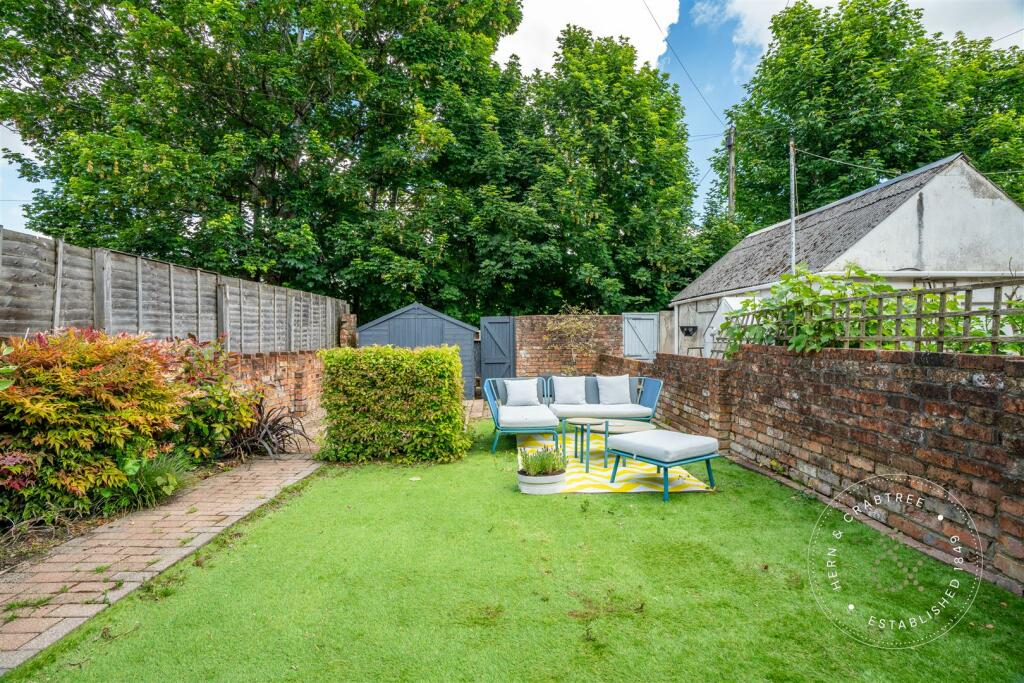 Additional property image - Clodien Avenue, Cardiff