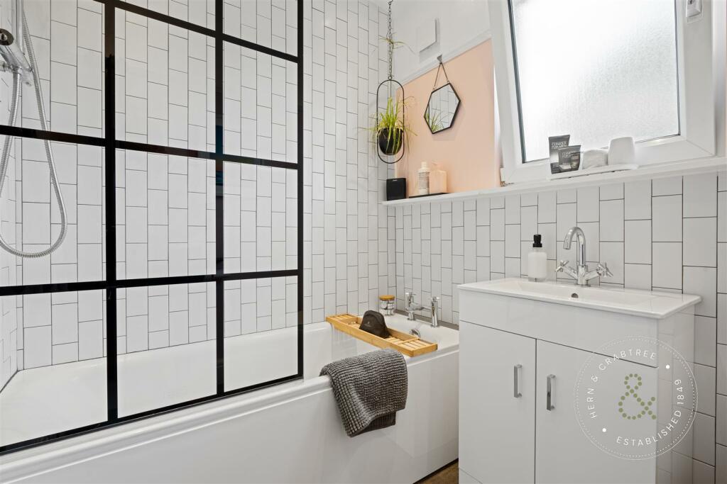 Additional property image - Clodien Avenue, Cardiff