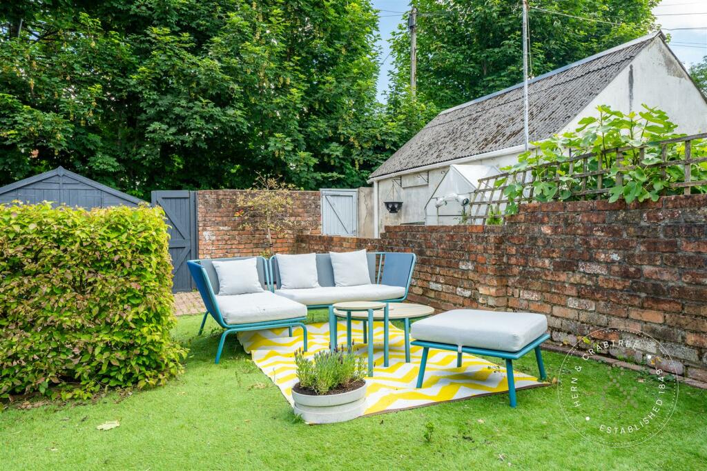 Additional property image - Clodien Avenue, Cardiff