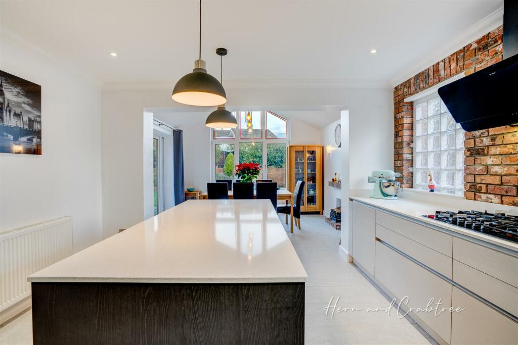 Additional property image - Springfields, Castleton, Cardiff