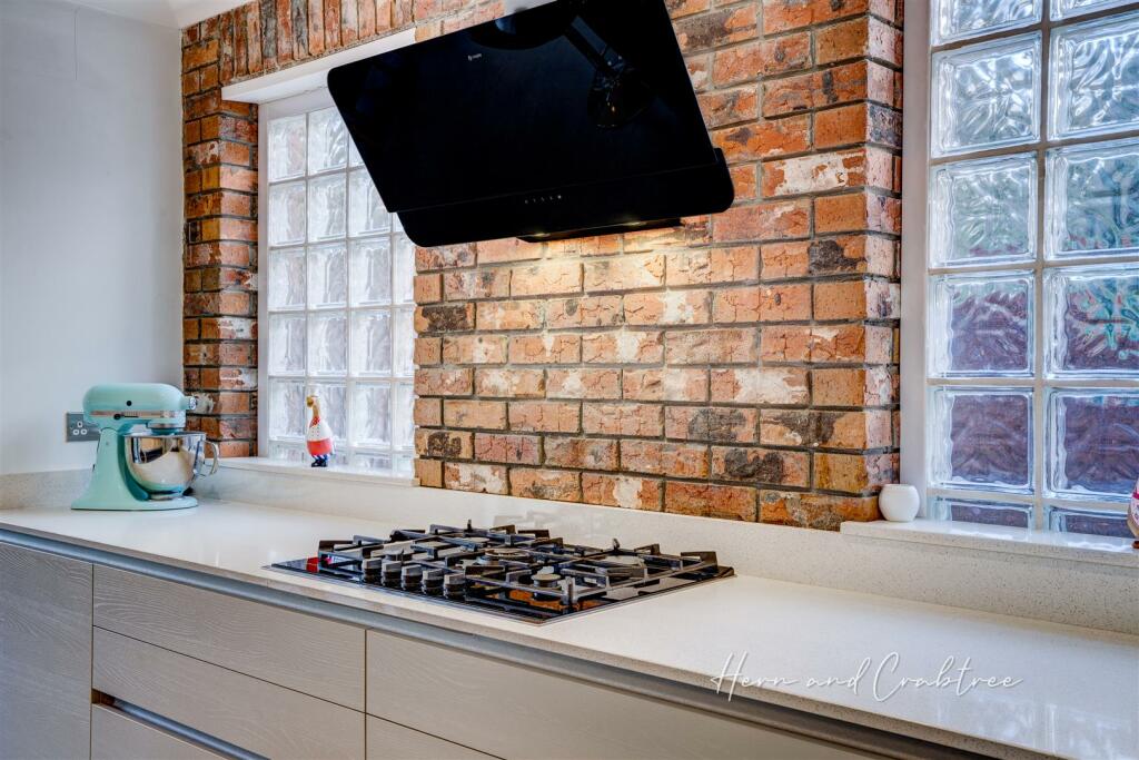 Additional property image - Springfields, Castleton, Cardiff