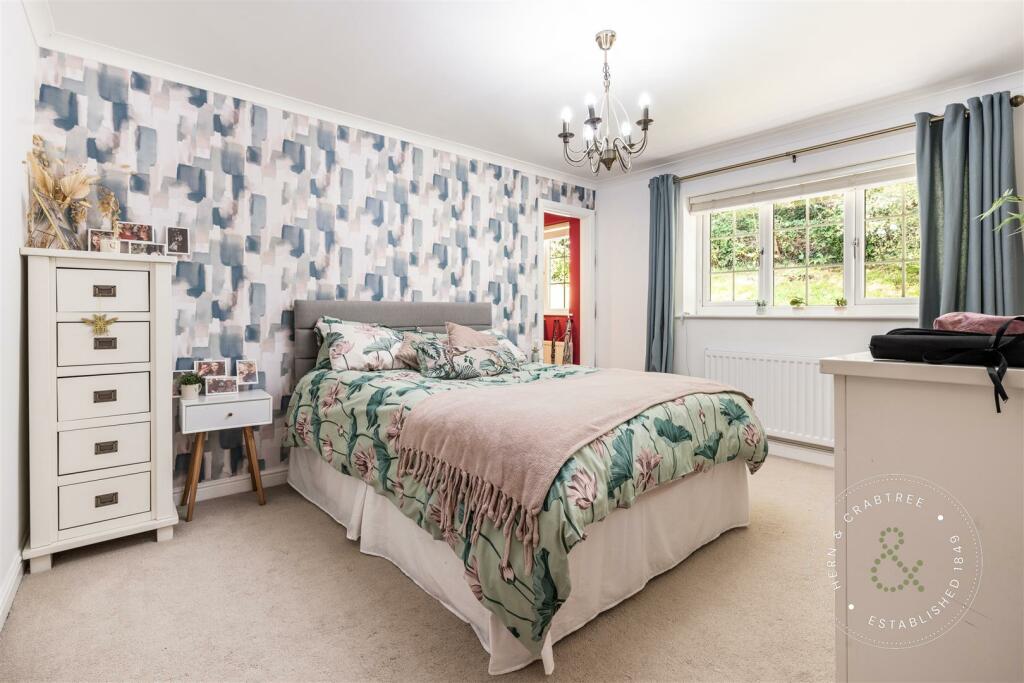 Additional property image - Pencoed Avenue, Pontypridd