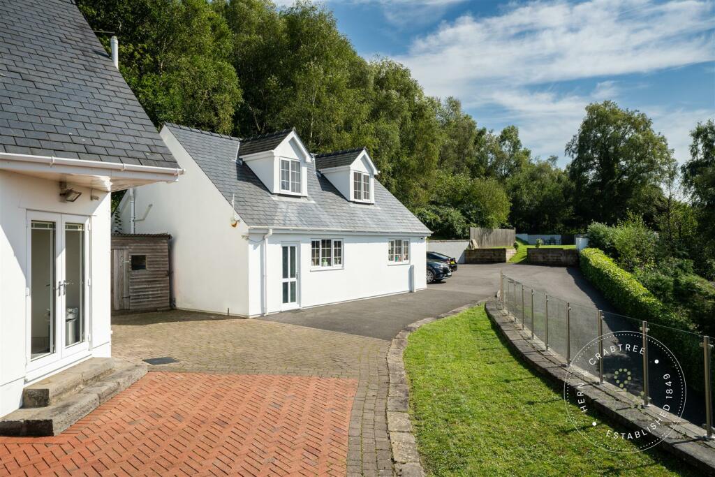 Additional property image - Pencoed Avenue, Pontypridd