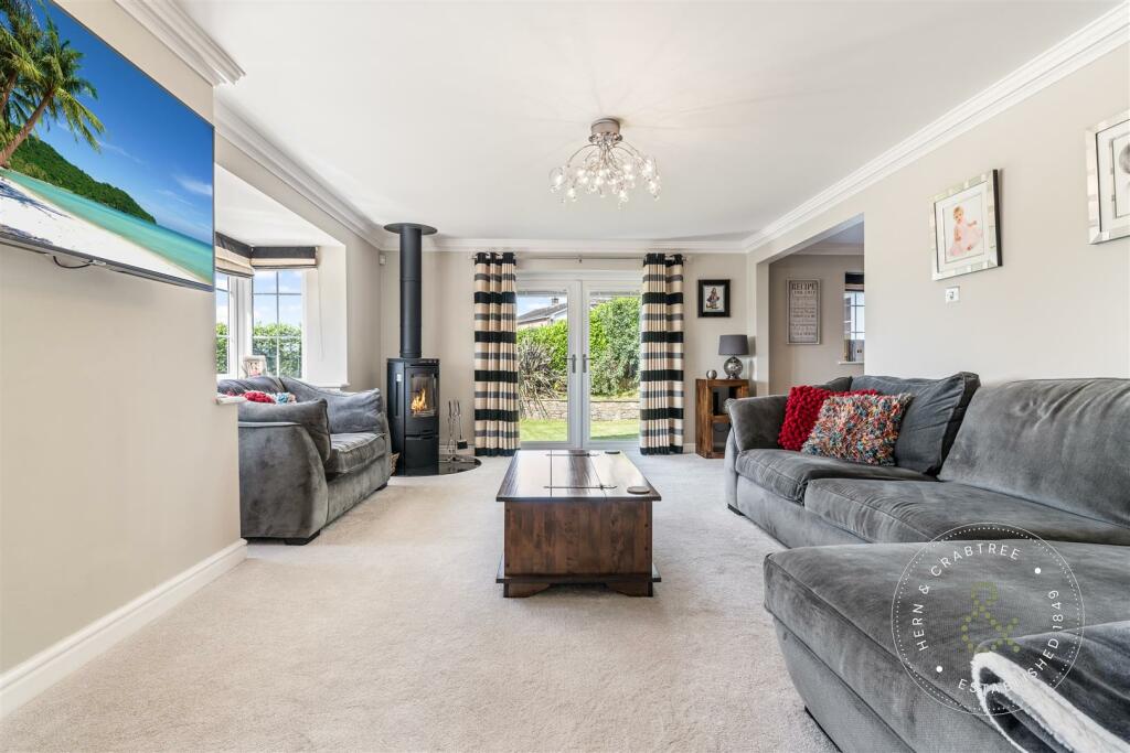 Additional property image - Pencoed Avenue, Pontypridd