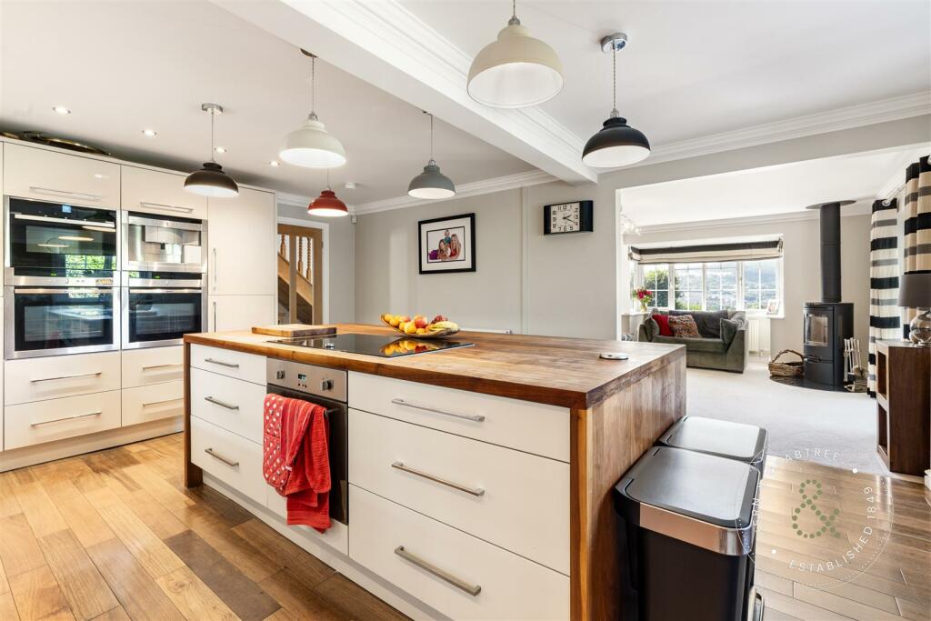 Additional property image - Pencoed Avenue, Pontypridd