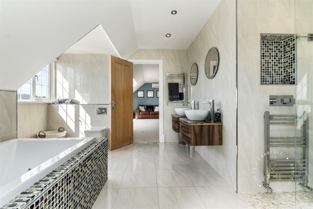 Additional property image - Pencoed Avenue, Pontypridd