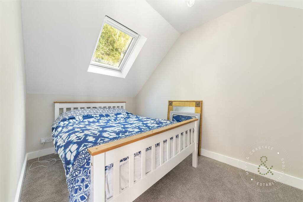 Additional property image - Pencoed Avenue, Pontypridd