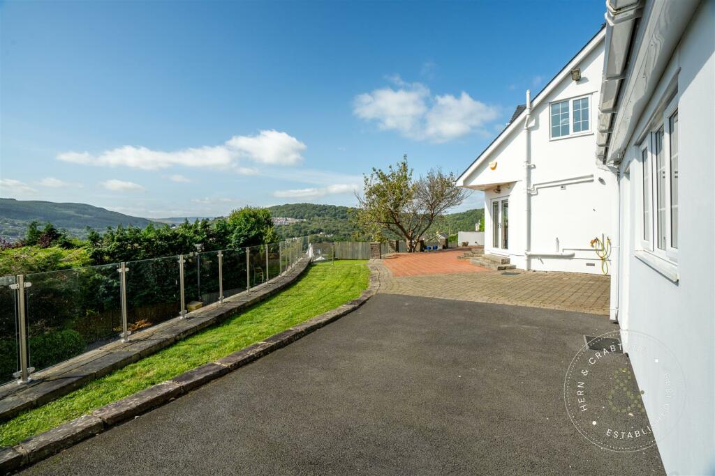 Additional property image - Pencoed Avenue, Pontypridd