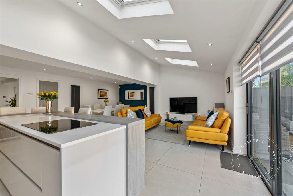 Additional property image - Hyssop Close, Pontprennau, Cardiff