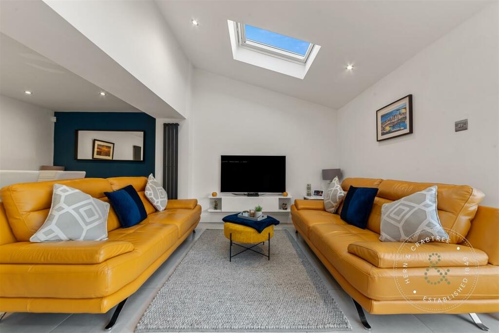 Additional property image - Hyssop Close, Pontprennau, Cardiff