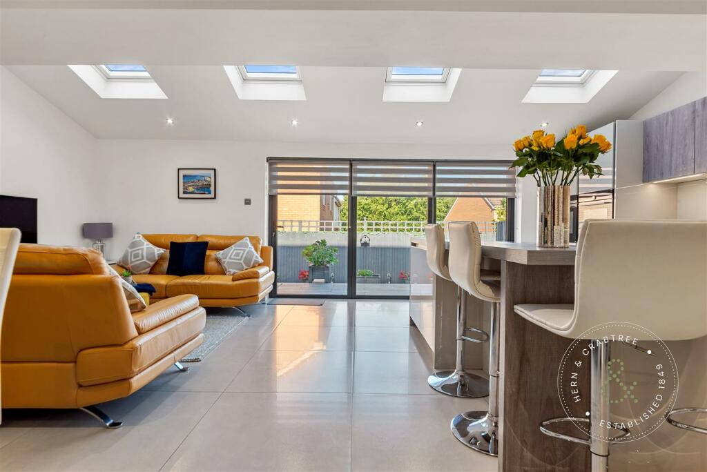 Additional property image - Hyssop Close, Pontprennau, Cardiff