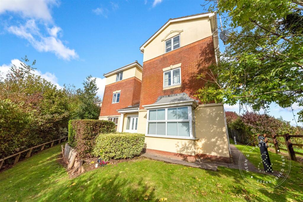 Additional property image - Youghal Close, Pontprennau, Cardiff